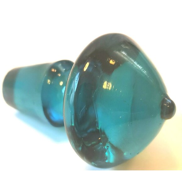 Decanter Light Blue Blown Glass England Vintage Styling - Picture 4 of 8